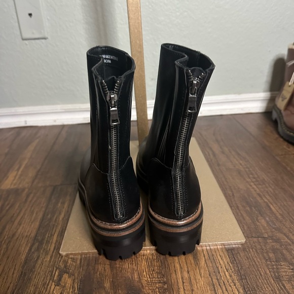 Korks | Black Boots with Chunky Sole - Picture 3 of 6